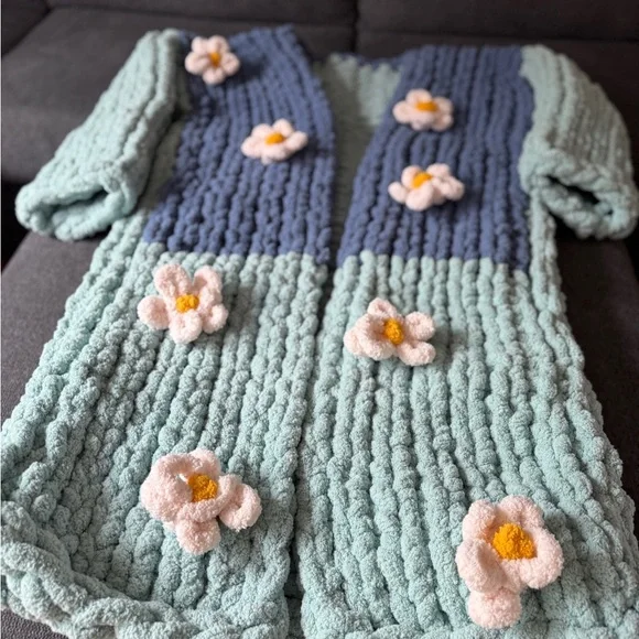 Floral Knit Cardigan - Blue and Green